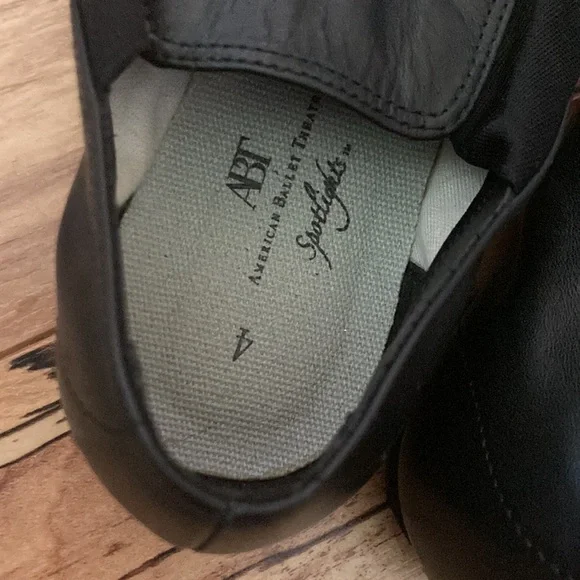 ABT American ballet theater spotlights size 4 shoes ballet shoes black - Picture 7 of 11